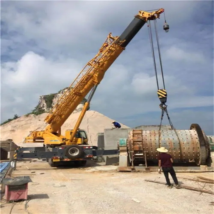 朝天吊车的运输费用是否包含在租赁费用中