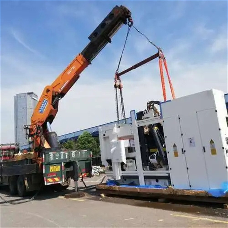 朝天附近小吊车联系方式|8-16吨|本地及时服务